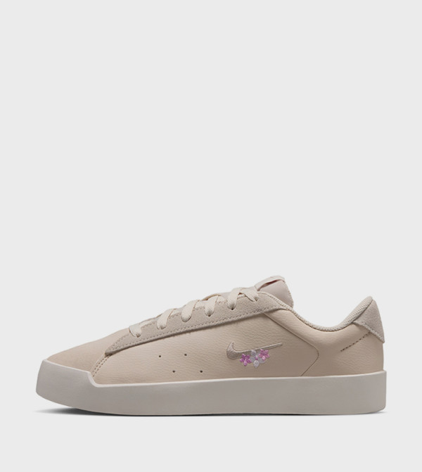 Nike Nike - Beige Low Top