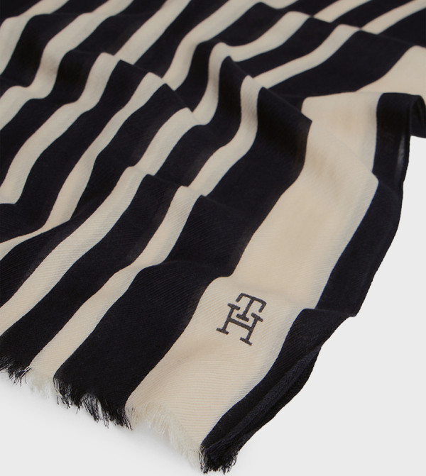 Tommy Hilfiger  Scarves - Navy Woven Scarves