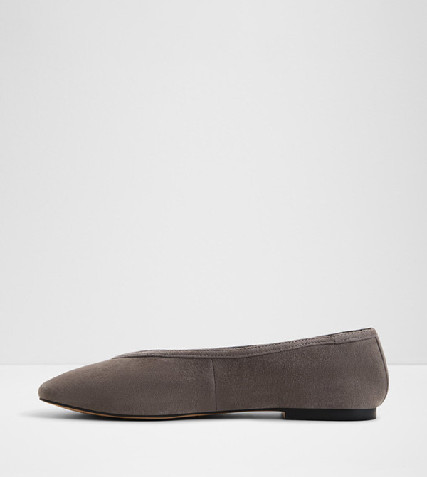 Aldo Ballerinas - Grey undefined