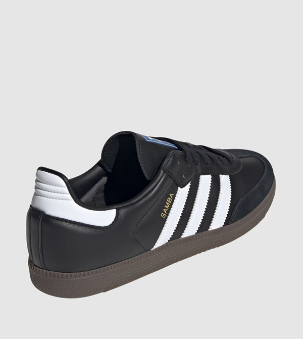 Adidas  - Black Low Top