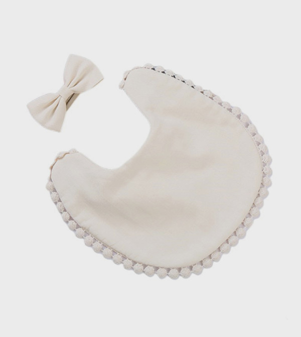Bambimici  Bibs & Hanky - Cream Bibs & Hanky