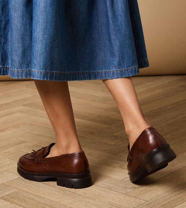 Oasis - Outlet Loafers & Mocassins - Brown undefined