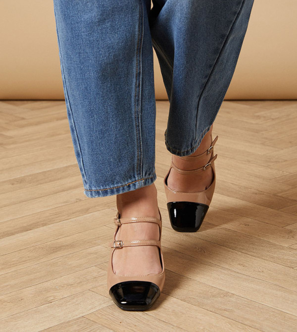 اويسيس  اويسيس - رمادي داكن أحذية بكعب