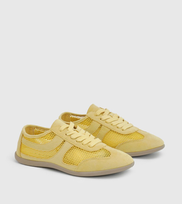Oasis  - Yellow Low Top