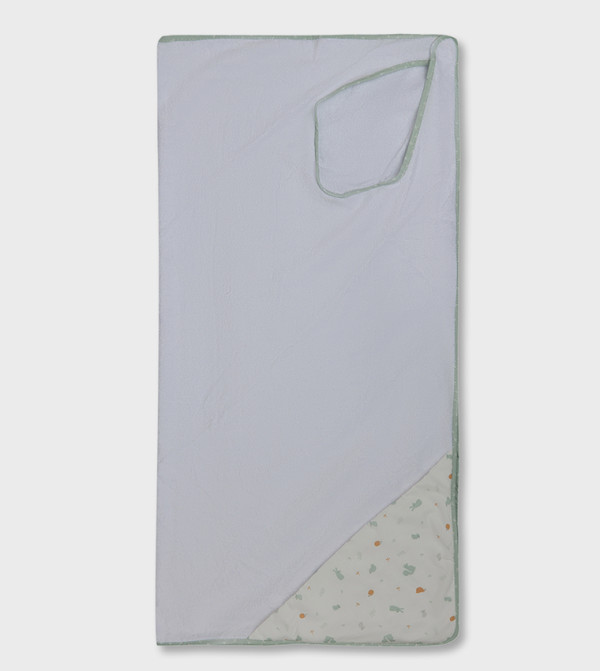 BABIES & MORE  Bath Time - White Towels & Flannels