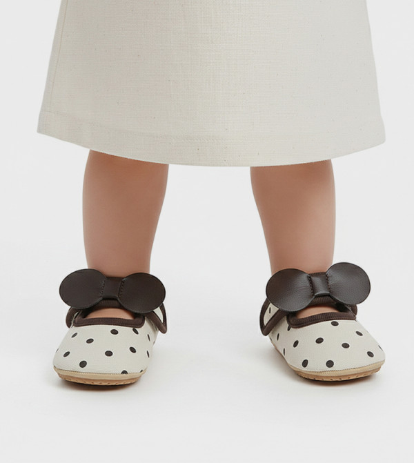 Bambimici Bambimici - Cream Casual Slip-On's