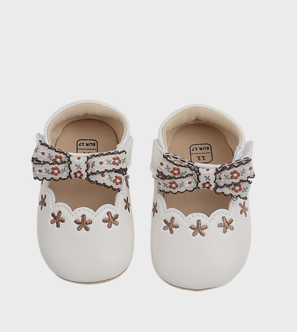 Bambimici Bambimici - Cream Casual Slip-On's