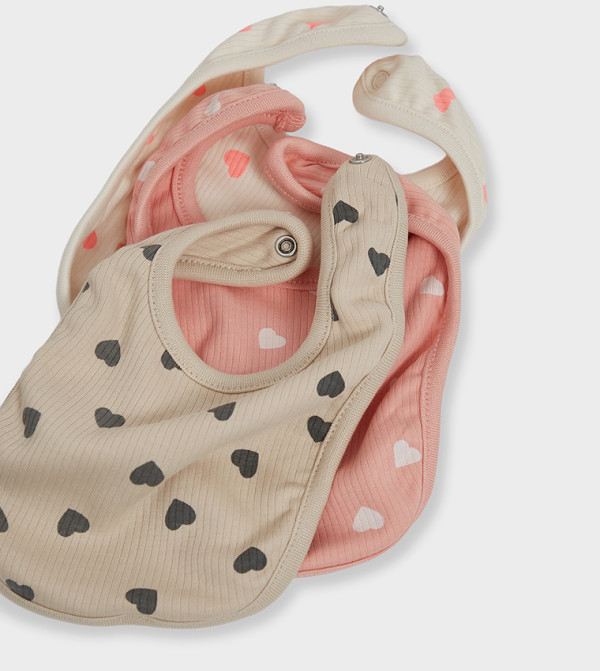 BABIES & MORE  Bibs & Hanky - Multi Bibs & Hanky
