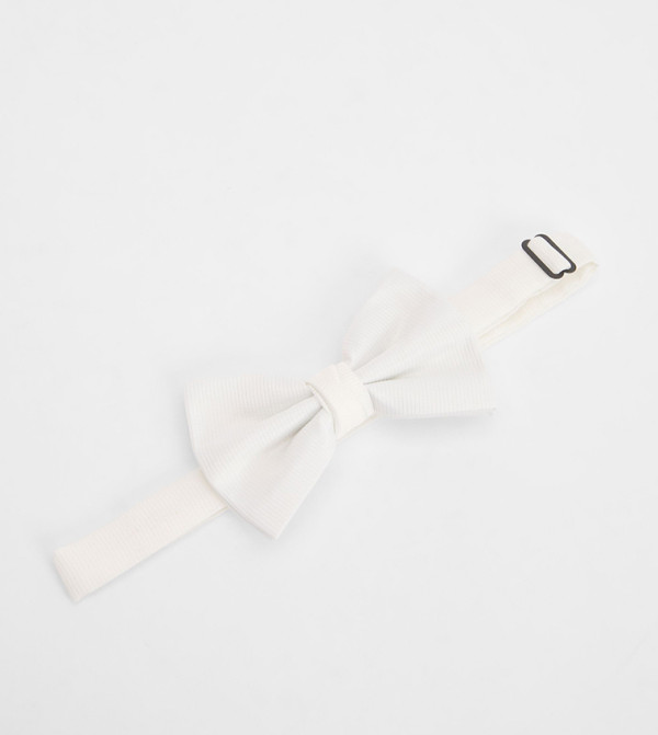 Burton Ties - White Bow Ties