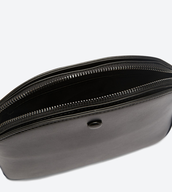 Hush Puppies Hush Puppies - Black Cross Body Bag