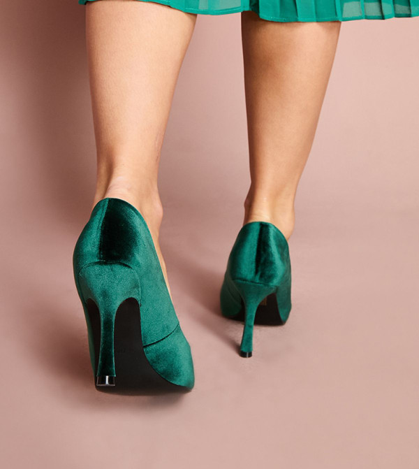 كوست - اوتليت  - أخضر أحذية بكعب