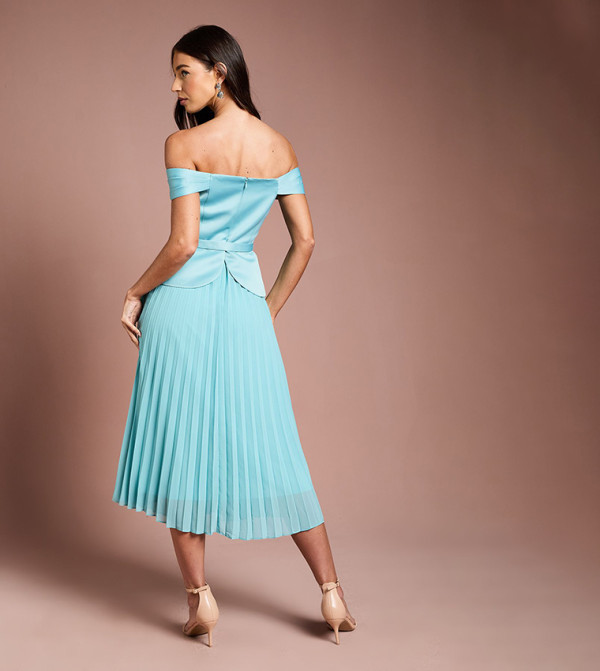 Coast Coast - Green Midi Dresses