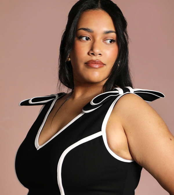 Coast  Clothing - BLACK Midi Dresses
