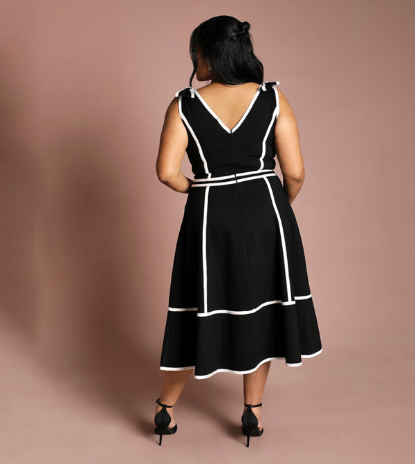 Coast  Clothing - BLACK Midi Dresses