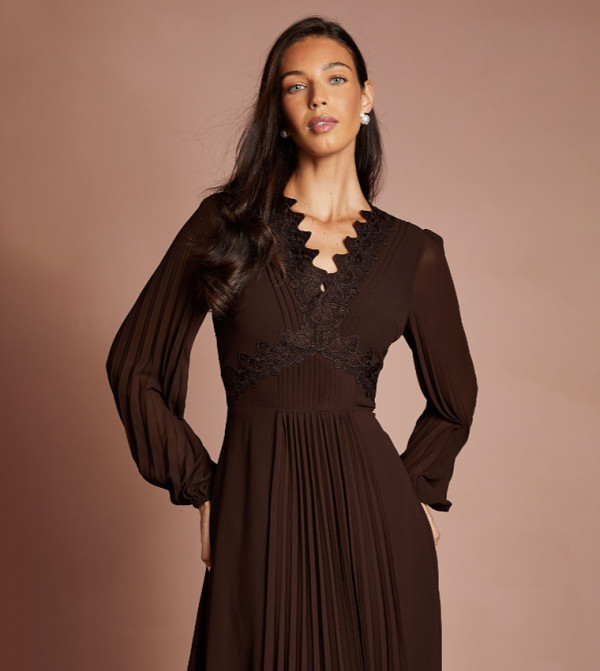 كوست فساتين حفلة - بني Maxi Dresses
