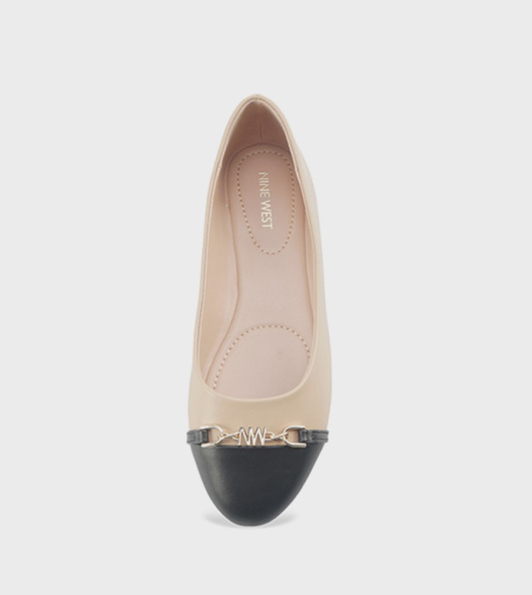 Nine West  - Nude undefined