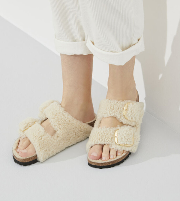 Birkenstock  - Cream Flat Sandals