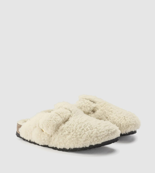 Birkenstock  - Cream clogs