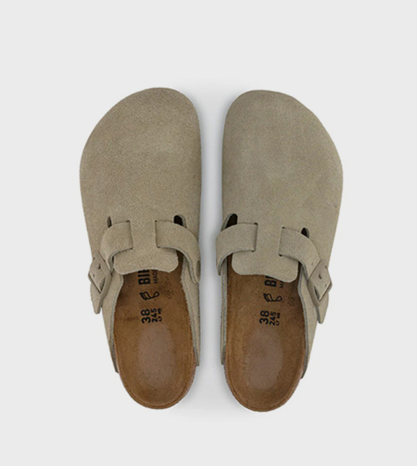 Birkenstock  Clogs - Khaki undefined