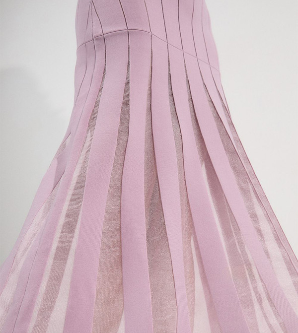 كارن ميلين  - وردي Midi Dresses