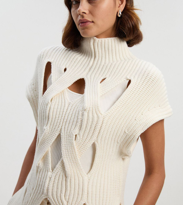 Karen Millen Karen Millen - Cream Casual Tops