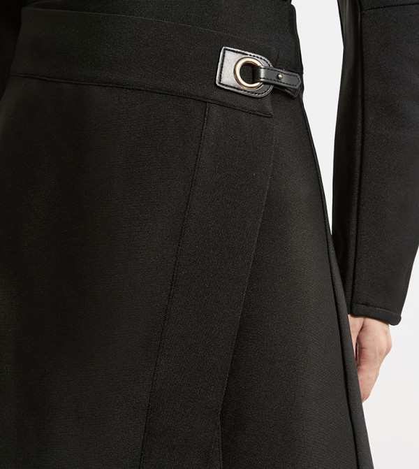 كارن ميلين ﻦﺳﺍﺀ - أسود Mini Skirts