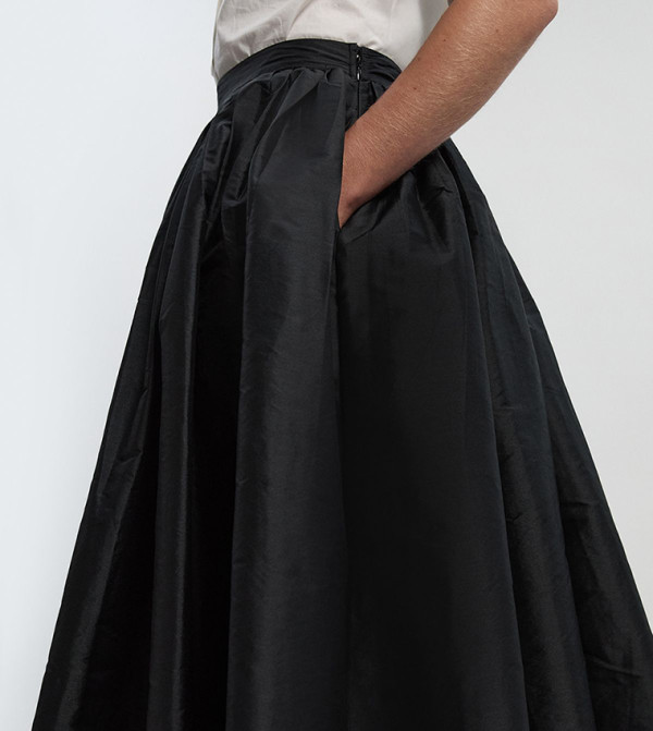 Karen Millen  Maxi Skirts - Black Maxi Skirts