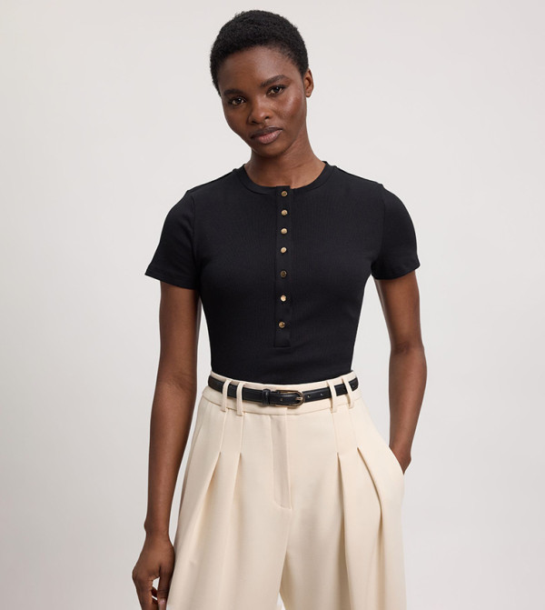 كارن ميلين كارن ميلين - أسود Short Sleeve T-Shirts