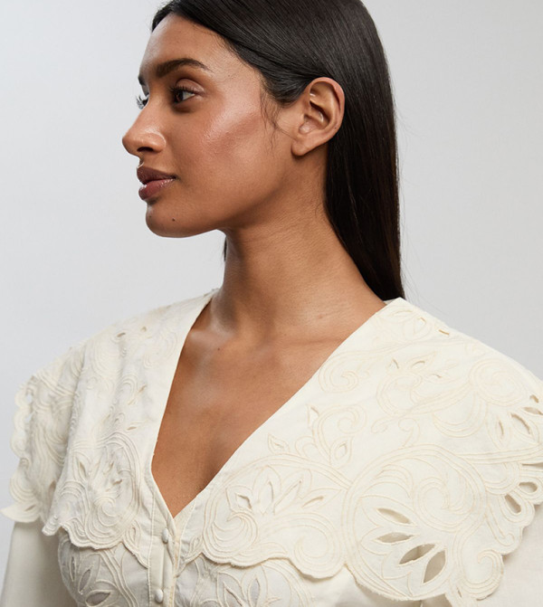 كارن ميلين  - عاجي  Casual Tops