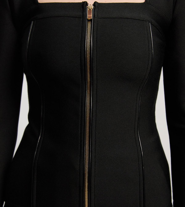 كارن ميلين  - أسود Casual Tops