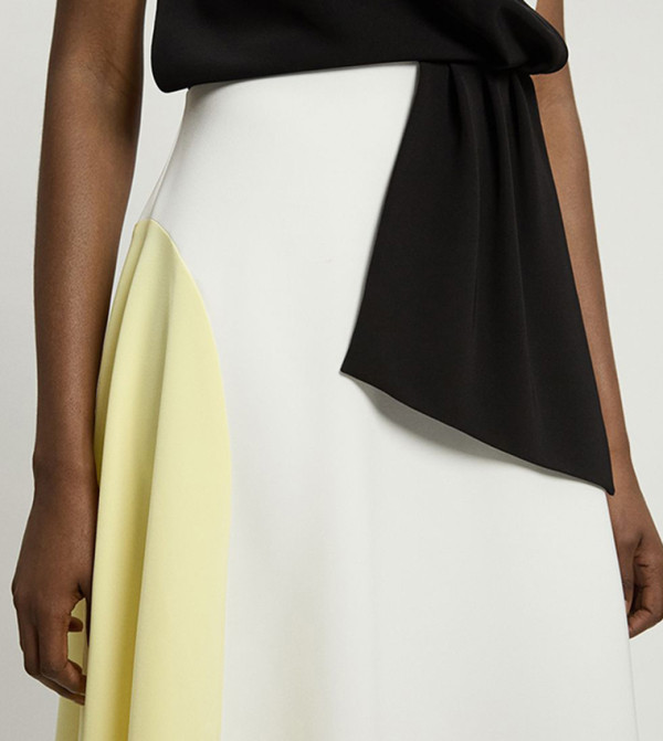 Karen Millen Karen Millen - Multi Midi Dresses