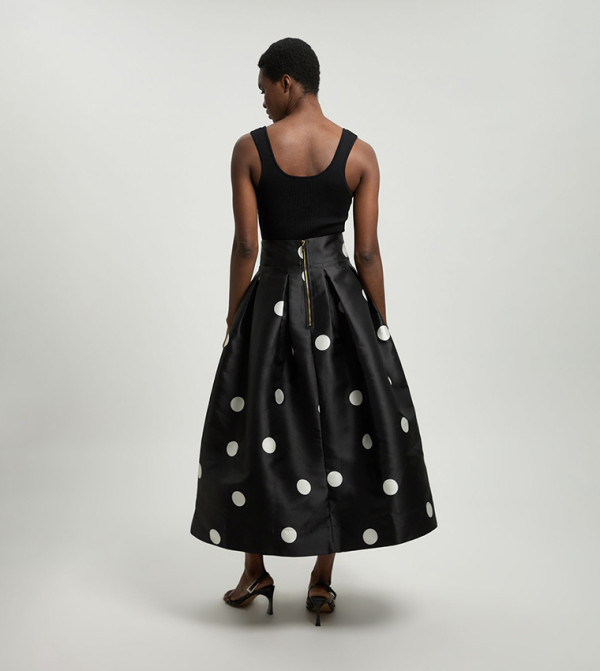 كارن ميلين  تنانير ميدي - أسود Midi Skirts