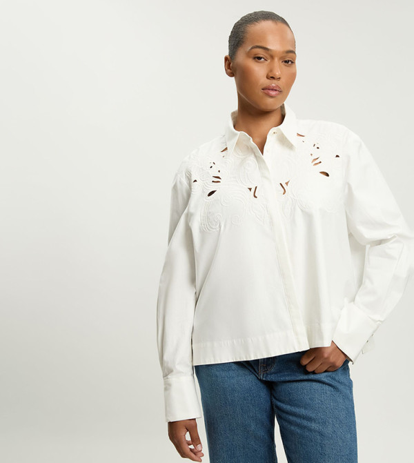 كارن ميلين  تيشيرتات وقمصان  - أبيض T-Shirts & Shirts