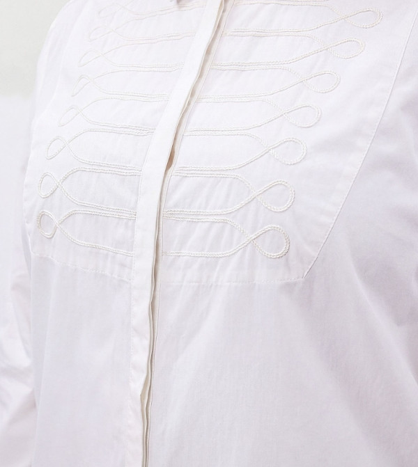 كارن ميلين  تيشيرتات وقمصان  - أبيض T-Shirts & Shirts