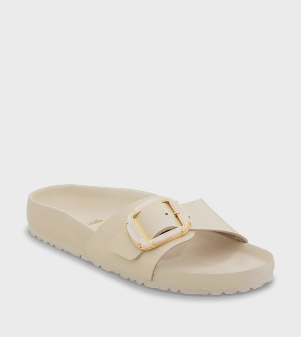 بيركنستوك  الصنادل المسطحة - بيج Flat Sandals
