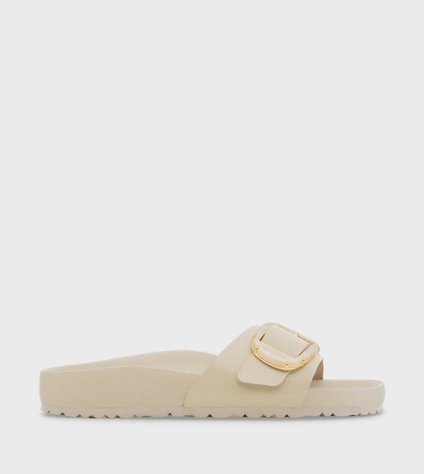 بيركنستوك  الصنادل المسطحة - بيج Flat Sandals