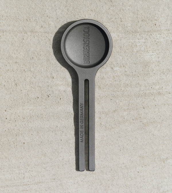 Birkenstock  Beauty - CHARCOAL Body Tools & Accessories