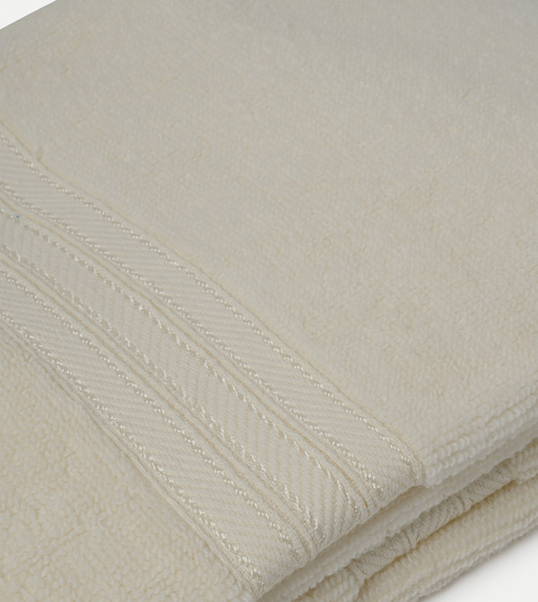 BABIES & MORE Bath Time - Beige Towels & Flannels