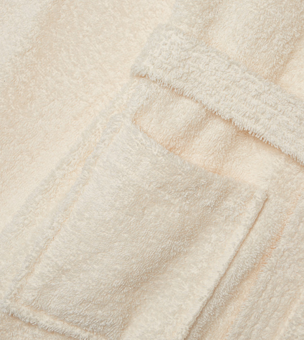 BABIES & MORE  Bath Time - Beige Towels & Flannels