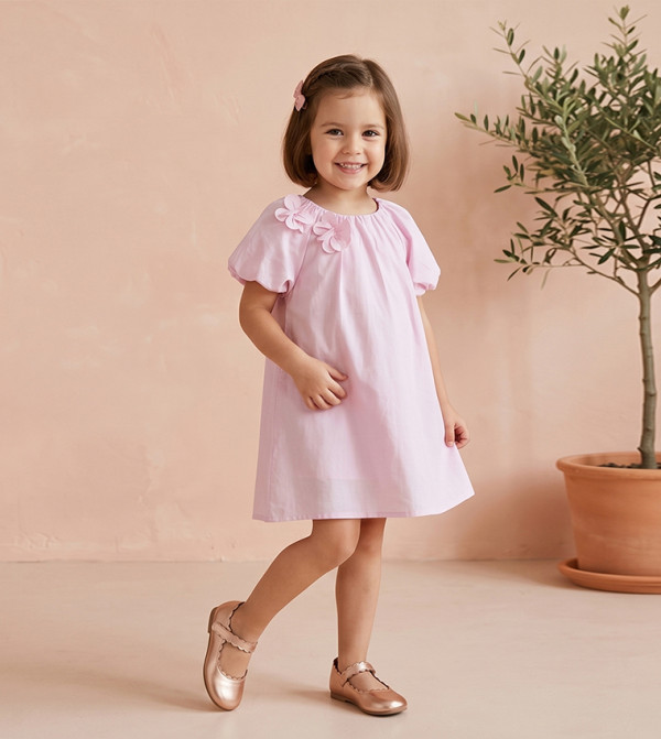بيبيز آند مور  فساتين - وردي فساتين