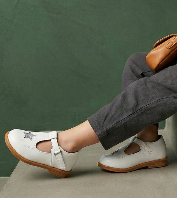 BABIES & MORE  Casual Shoes - White Casual Shoes