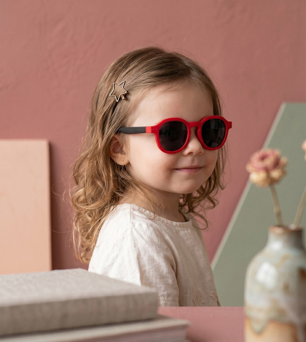BABIES & MORE  Sunshades - Red Sunshades