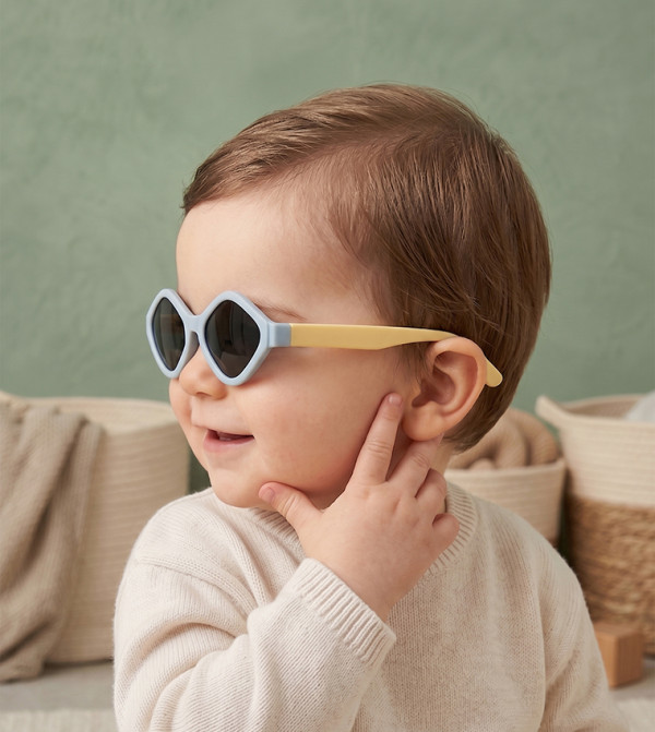 BABIES & MORE  Sunshades - Blue Sunshades