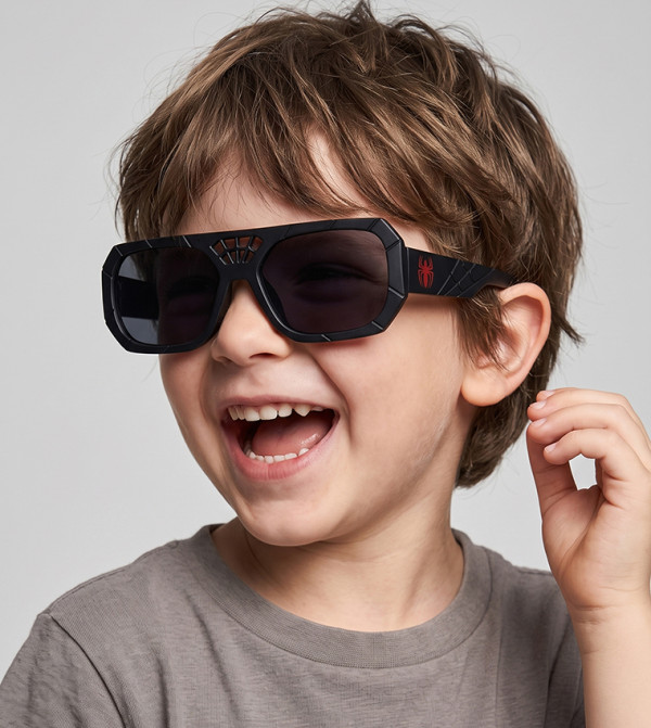 Marvel  Sunglasses - BLACK Fashion Glasses