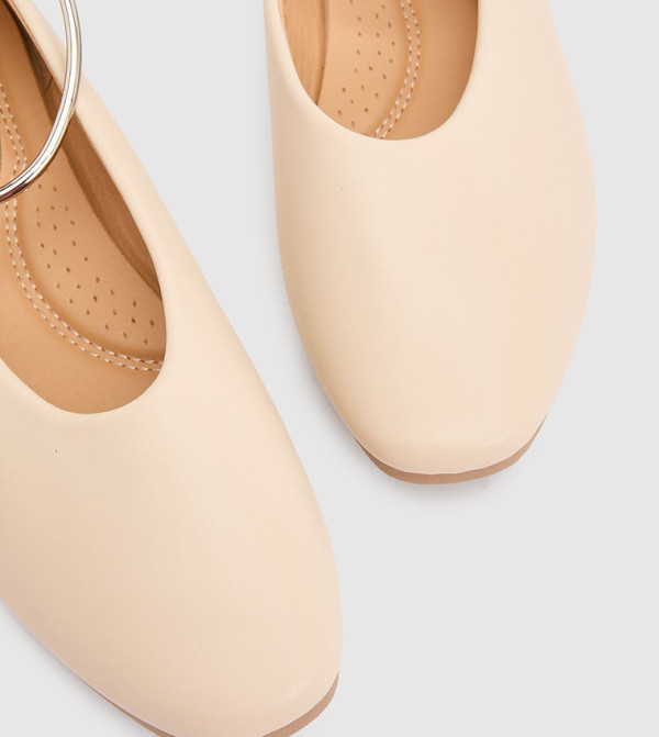 Good For the Sole Good For the Sole - White undefined