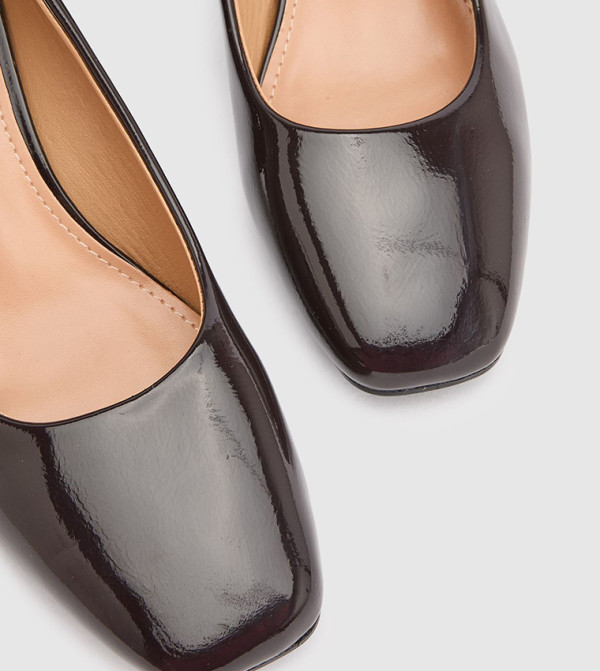 Good For the Sole Good For the Sole - Brown Pumps
