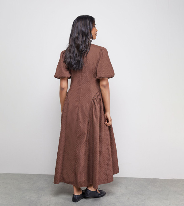 ويرهاوس ويرهاوس - بني  Maxi Dresses