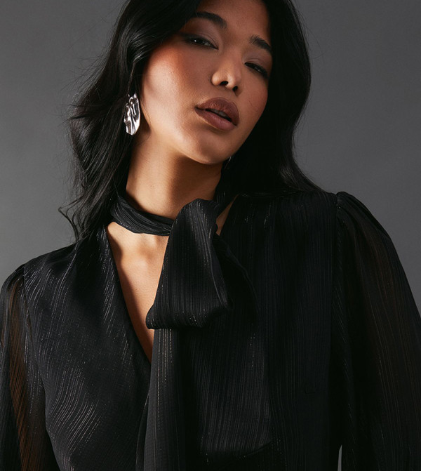 Warehouse - Outlet  - Black Midi Dresses