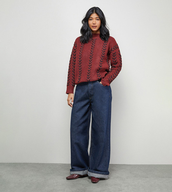ويرهاوس ويرهاوس - أحمر Round Neck Sweaters