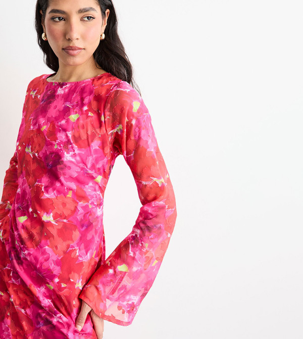 ويرهاوس ويرهاوس - وردي Midi Dresses